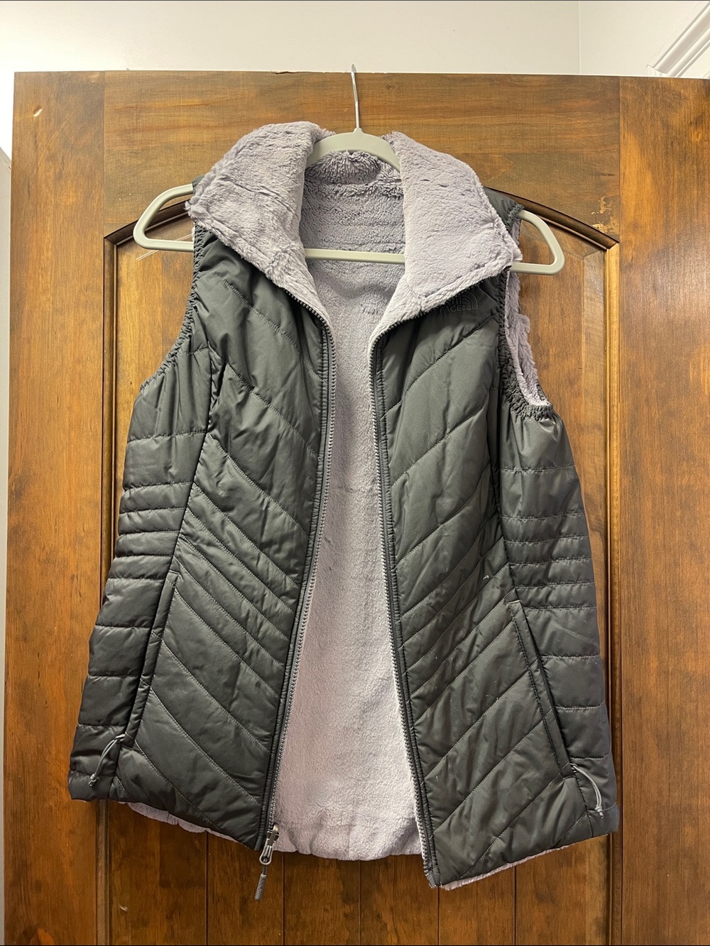 Quilted Reversible Puffer Vest with Sherpa Lining - Gray. Reversible